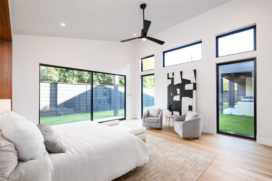 Furnished interior view inside a new home in , Dallas (Image 9).