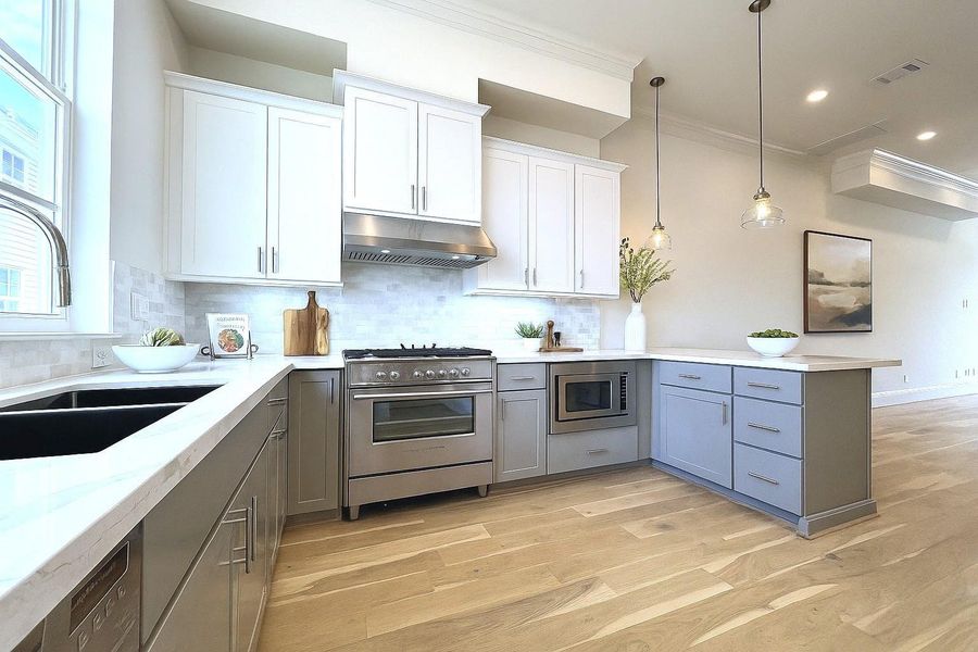 Luxury Fisher & Paykel appliances! Partial virtual staging added. Luxury Fisher & Paykel appliances! Partial virtual staging added.