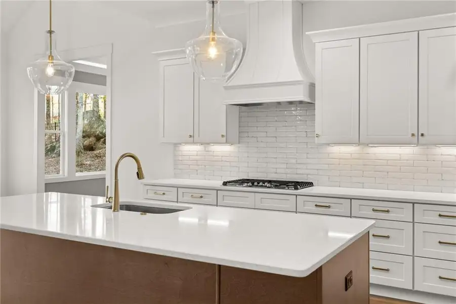 Furnished interior view inside a new home in , Jefferson (Image 5).