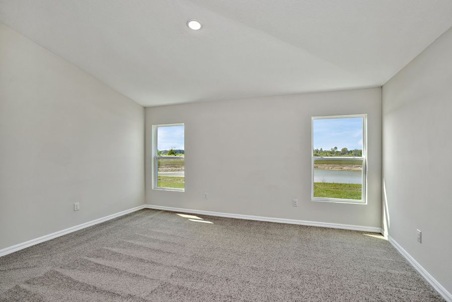 Spacious, unfurnished interior of a new home in Davis Landing, Wimauma (Image 13).