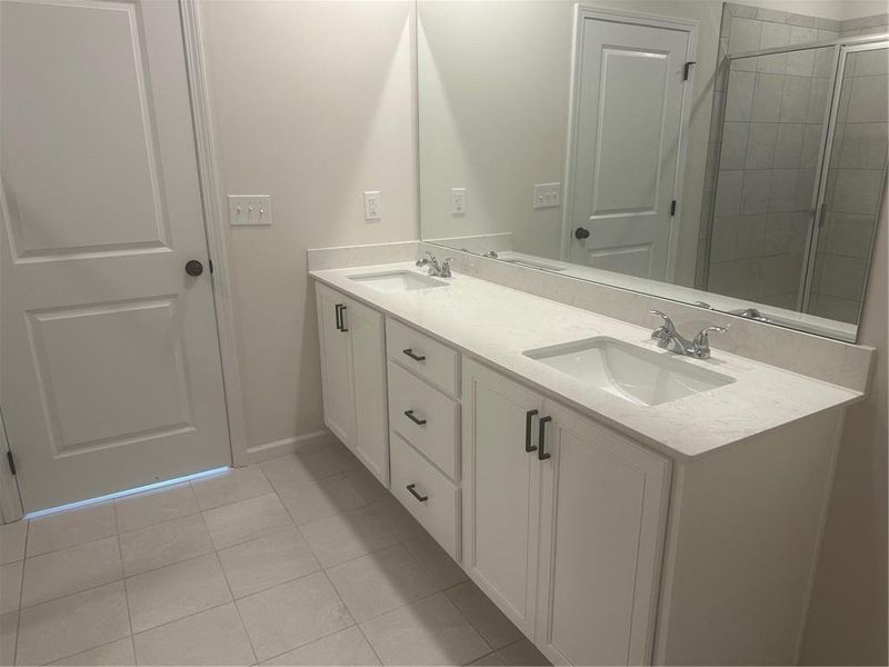 Furnished interior view inside a new home in , Auburn (Image 3).