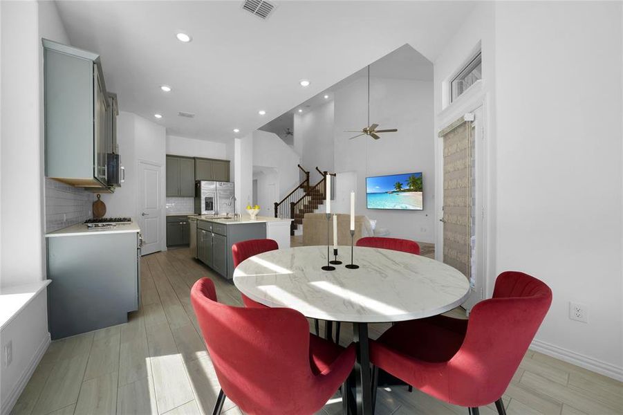 Furnished interior view inside a new home in Northlake Estates, Little Elm (Image 11). Furnished interior view inside a new home in Northlake Estates, Little Elm (Image 11).