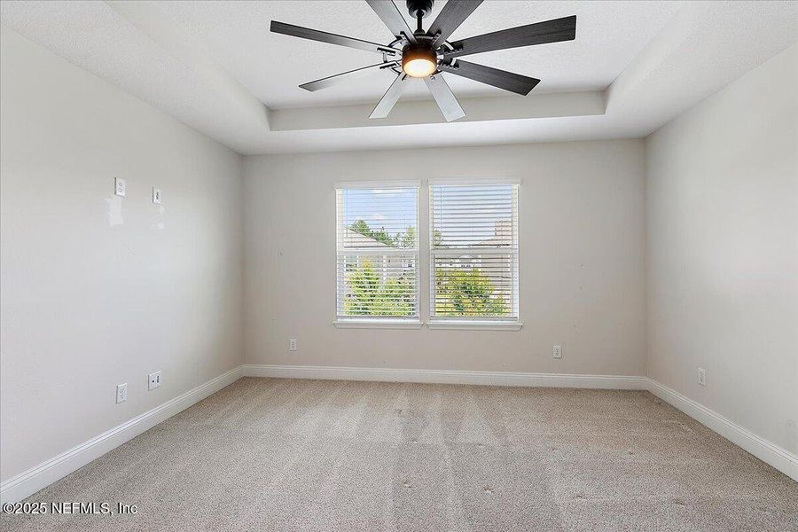 Spacious, unfurnished interior of a new home in , Jacksonville (Image 20).