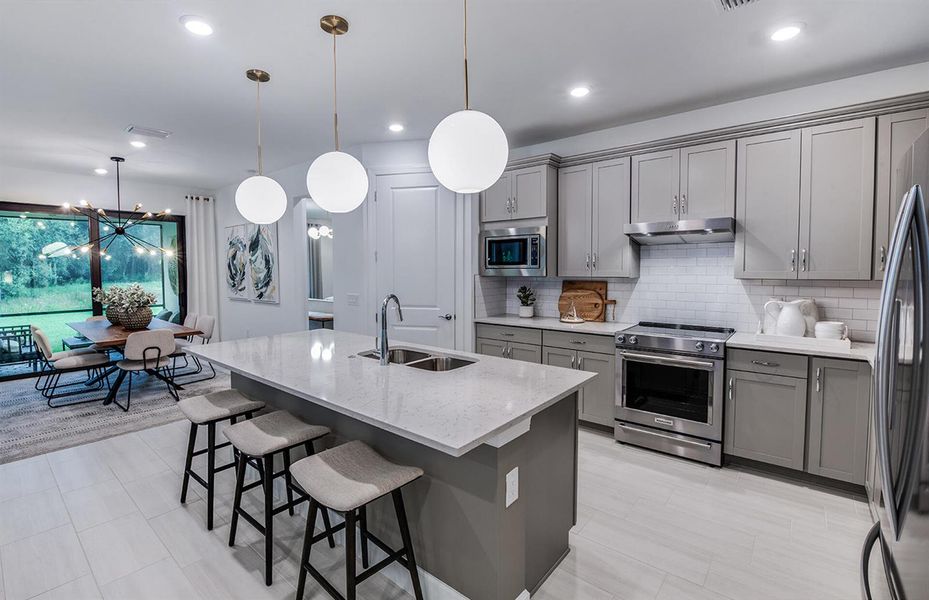 SWFL_HML_Mystique_Kitchen-2_web
