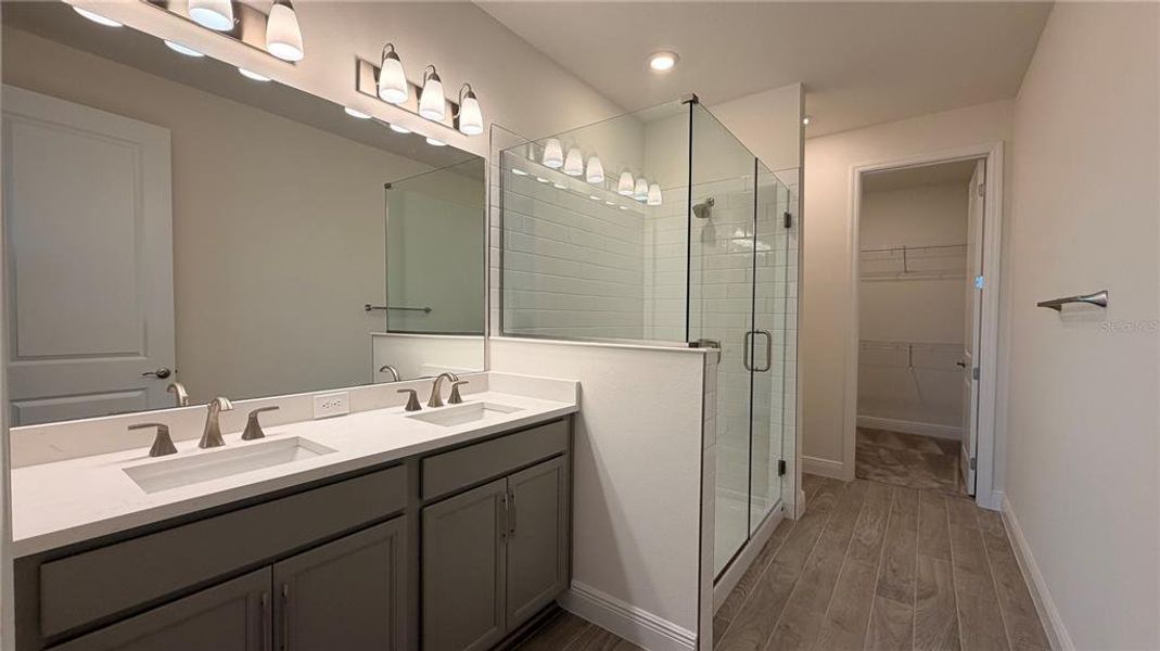 Furnished interior view inside a new home in Seaire, Parrish (Image 5).