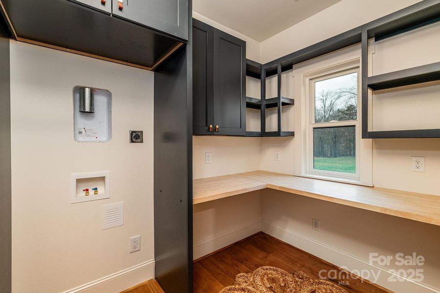 Furnished interior view inside a new home in , Cleveland (Image 34).