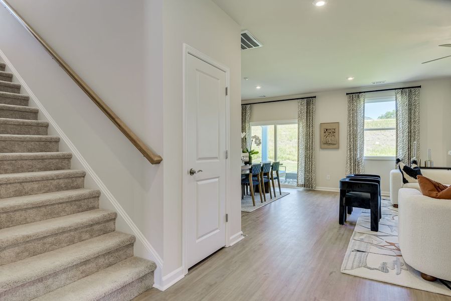 Foyer Foyer
