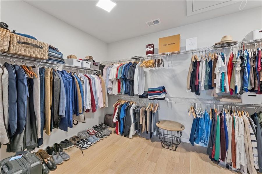 Close-up of interior finishes inside a home in Crossroads, Milton (Image 20).