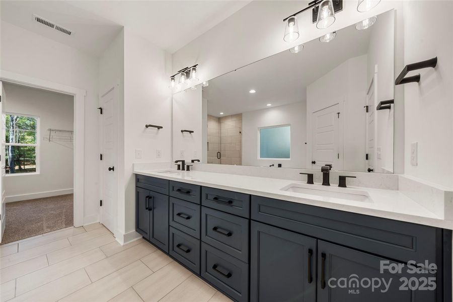 Furnished interior view inside a new home in , Gastonia (Image 6).