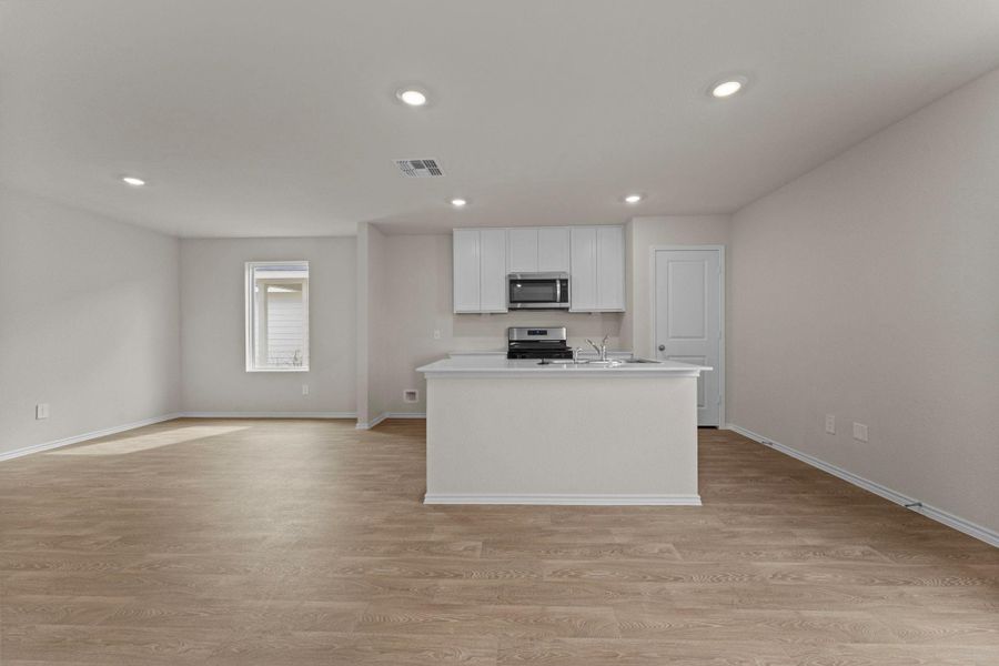 Image 33 of a home in Bollinger.