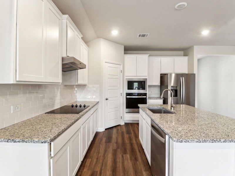 Photo is not of the actual home, but is an inspirational photo of builder’s model home and may depict options, furnishings, and/or decorator features that are not included Photo is not of the actual home, but is an inspirational photo of builder’s model home and may depict options, furnishings, and/or decorator features that are not included