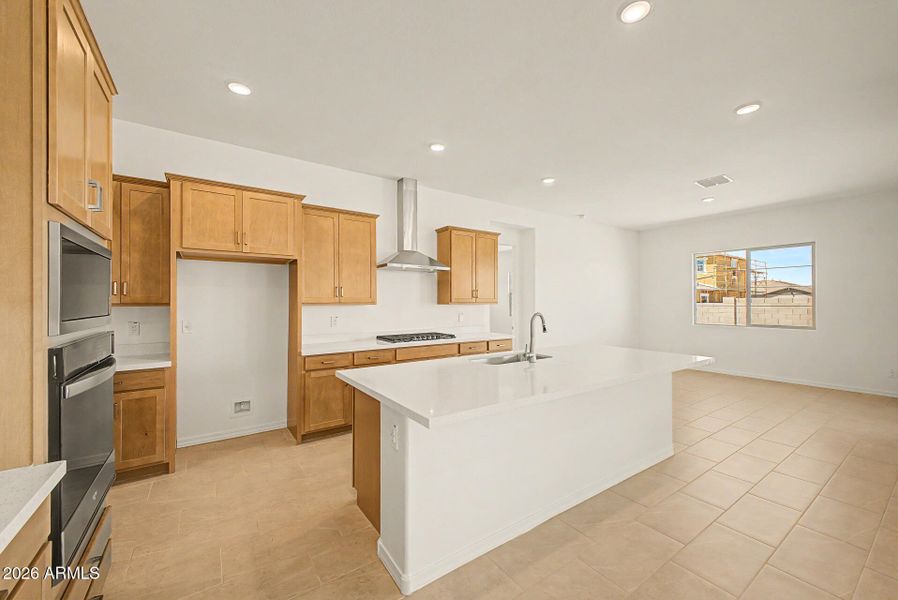 PHX_Empire_Lot 7021_Kelly_22656_kitchen