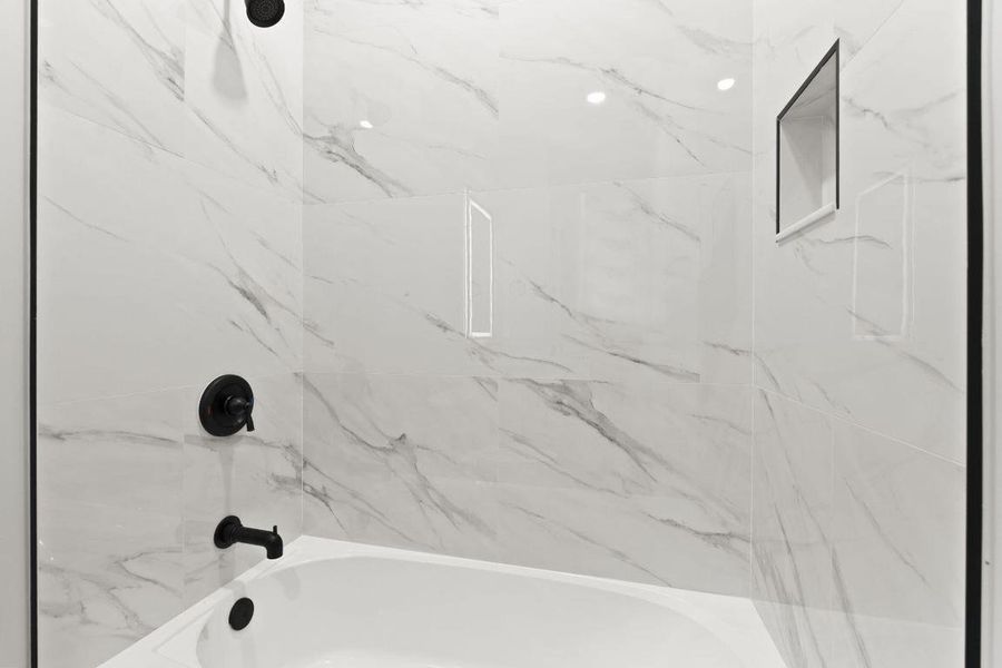 39-web-or-mls-DSC02622 39-web-or-mls-DSC02622