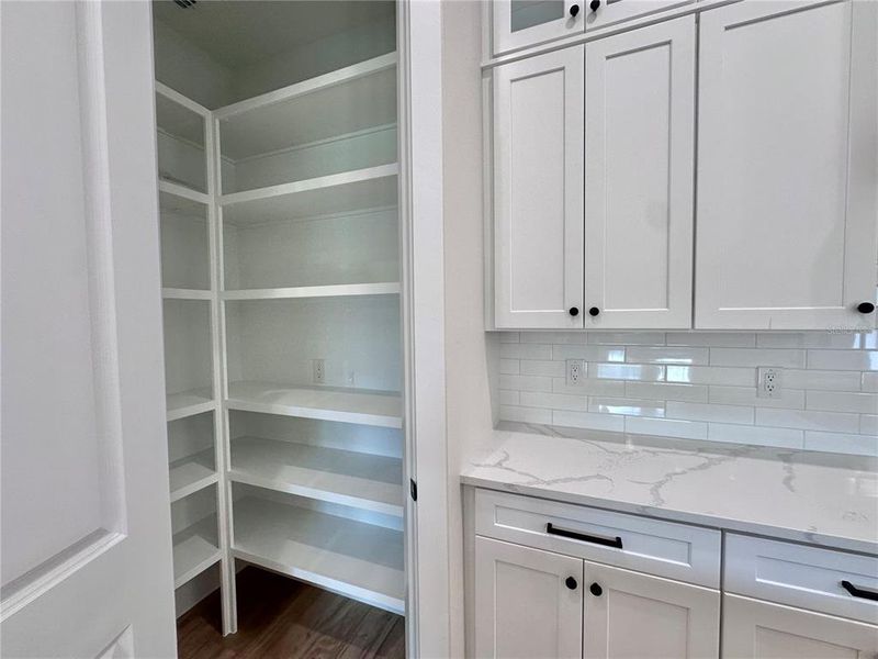 Spacious, unfurnished interior of a new home in , North Port (Image 15).