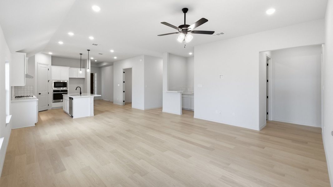 Furnished interior view inside a new home in Taylor Estates, Corinth (Image 15).