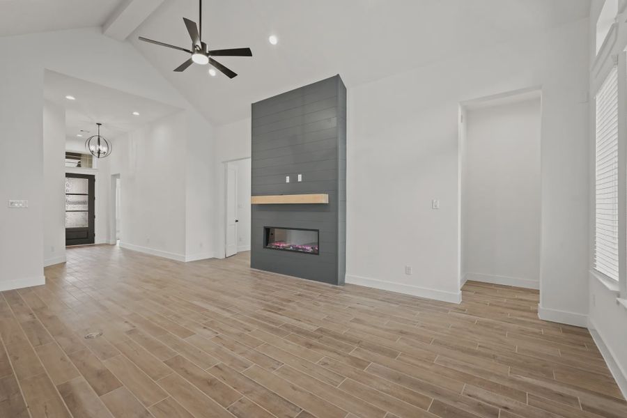 Representative unfurnished interior of a home built from the Lakeway by Chesmar Homes in Brookewater 60's, Rosenberg (Image 14).