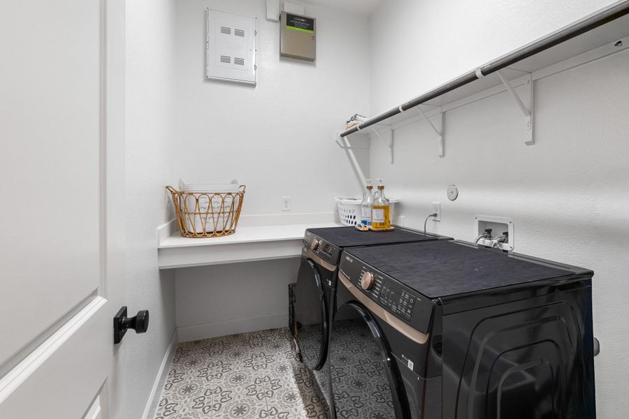 Spacious laundry room.