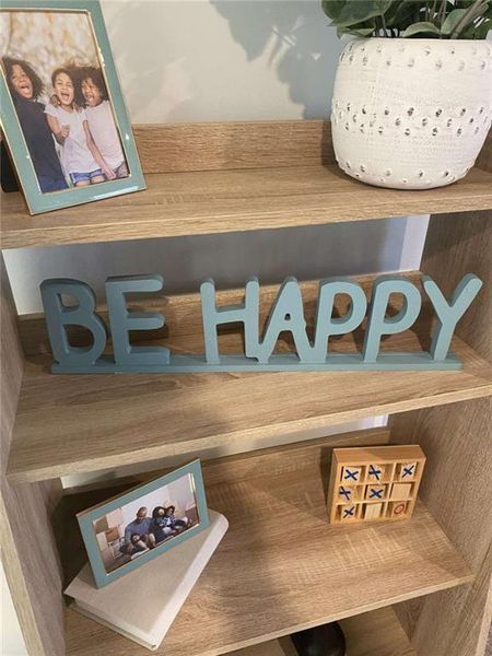 Image 13 of a home in Twin Oaks.