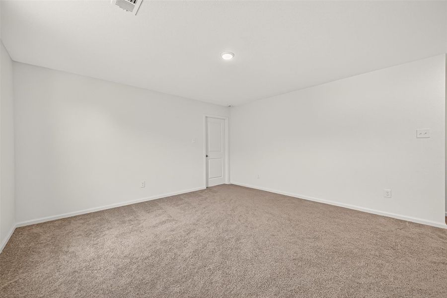 Spacious, unfurnished interior of a new home in Chapel Run, Montgomery (Image 40). Spacious, unfurnished interior of a new home in Chapel Run, Montgomery (Image 40).