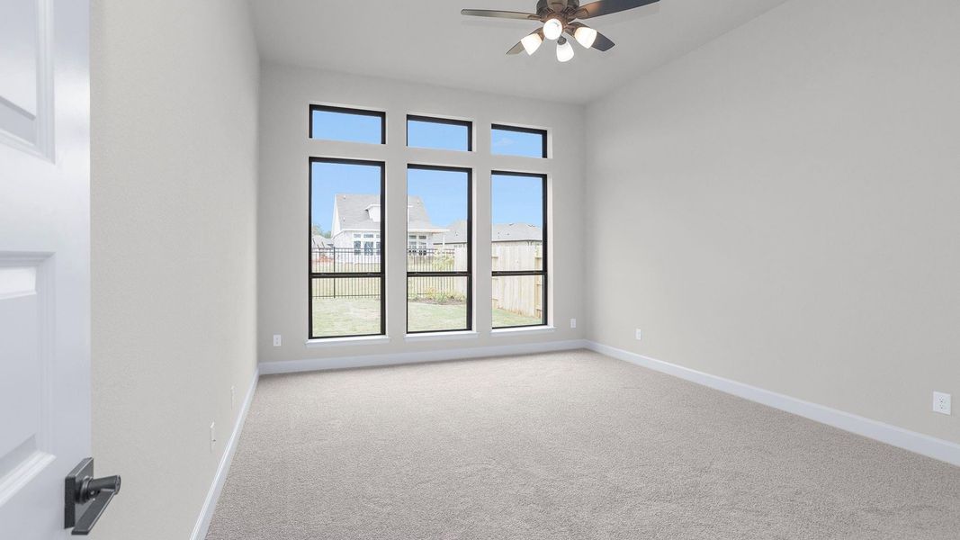 Spacious, unfurnished interior of a new home in Artavia 55' - Valencia, Conroe (Image 9). Spacious, unfurnished interior of a new home in Artavia 55' - Valencia, Conroe (Image 9).