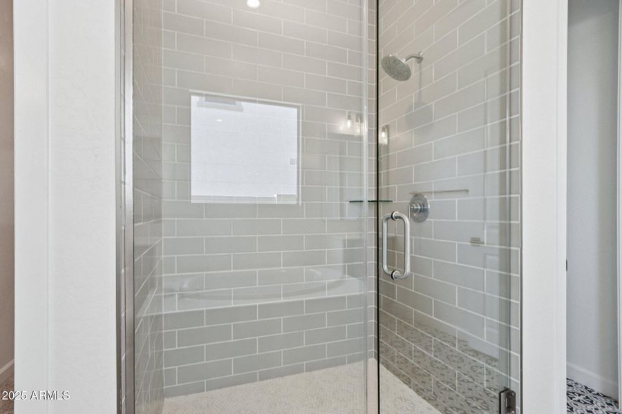 32-web-or-mls-E Utah Ave-S0909-032