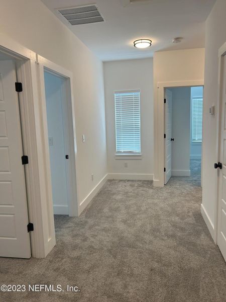 Spacious, unfurnished interior of a new home in , St. Augustine (Image 7).