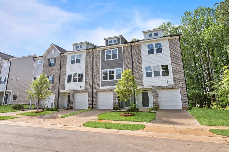 3br New Home in Fuquay Varina, NC.  - Slide 5