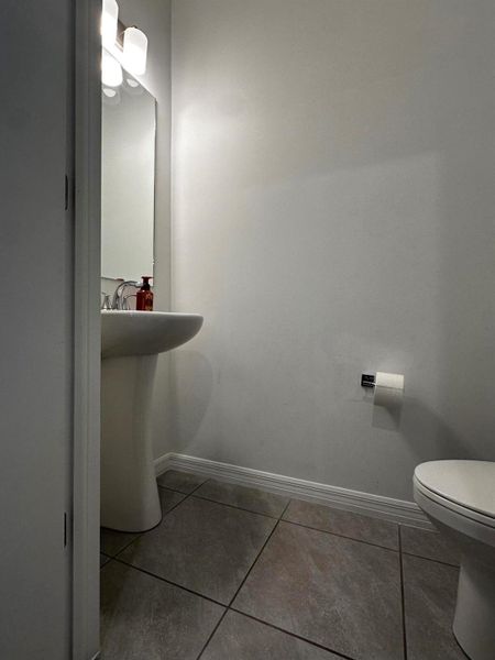 Image 20 of a home in Aspire at East Lake. Image 20 of a home in Aspire at East Lake.