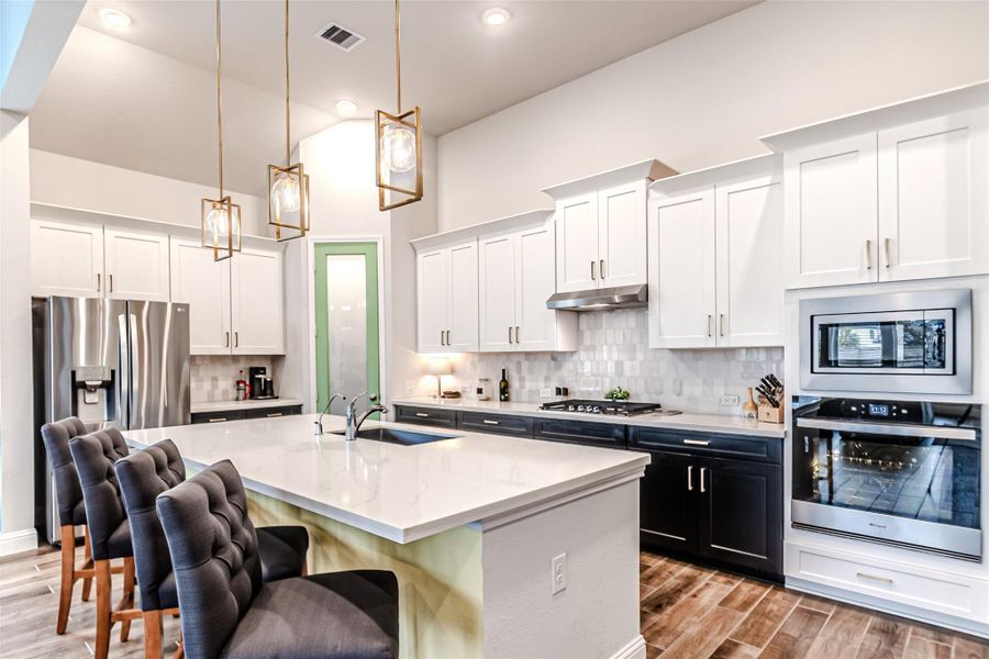 Furnished interior view inside a new home in Bridgeland: Heritage Collection, Cypress (Image 8). Furnished interior view inside a new home in Bridgeland: Heritage Collection, Cypress (Image 8).