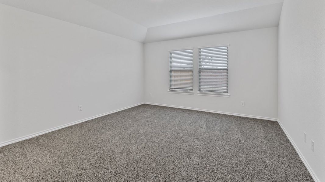 Spacious, unfurnished interior of a new home in Waverly Estates, Josephine (Image 24).