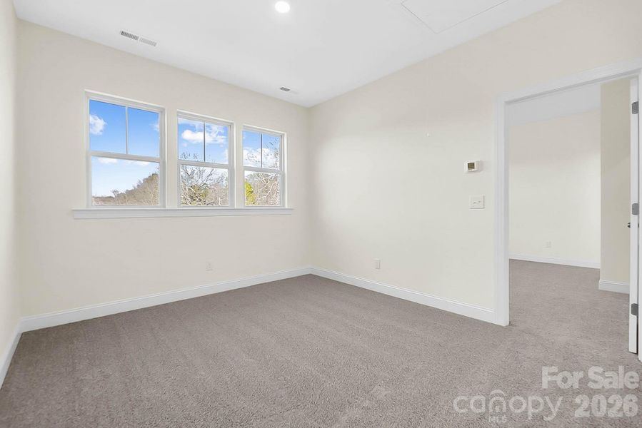 Spacious, unfurnished interior of a new home in Lancaster Hwy, Waxhaw (Image 37).