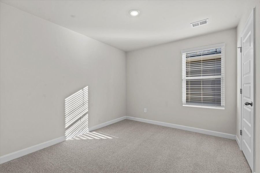 Spacious, unfurnished interior of a new home in Cedar Shoals – Heritage Collection, Piedmont (Image 20).