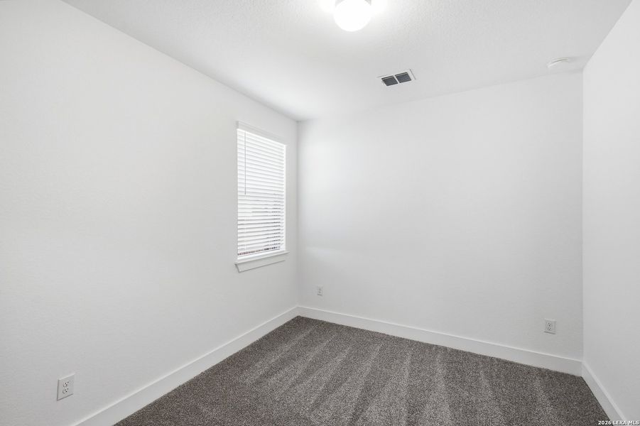 Spacious, unfurnished interior of a new home in Stillwater Ranch, San Antonio (Image 27). Spacious, unfurnished interior of a new home in Stillwater Ranch, San Antonio (Image 27).