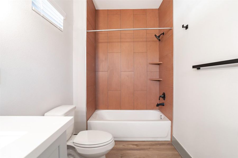 Image 16 of a home in Avenue Park. Image 16 of a home in Avenue Park.