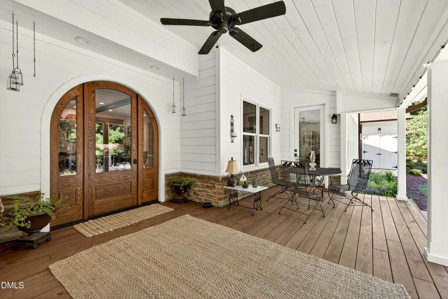 Deck Deck