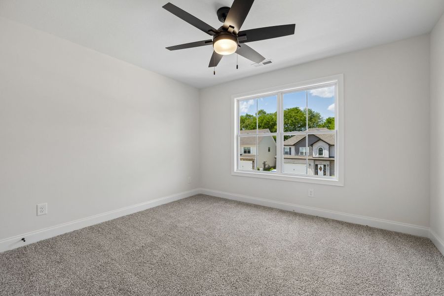 Spacious, unfurnished interior of a new home in Park at Oliver Farm, Clarksville (Image 8).