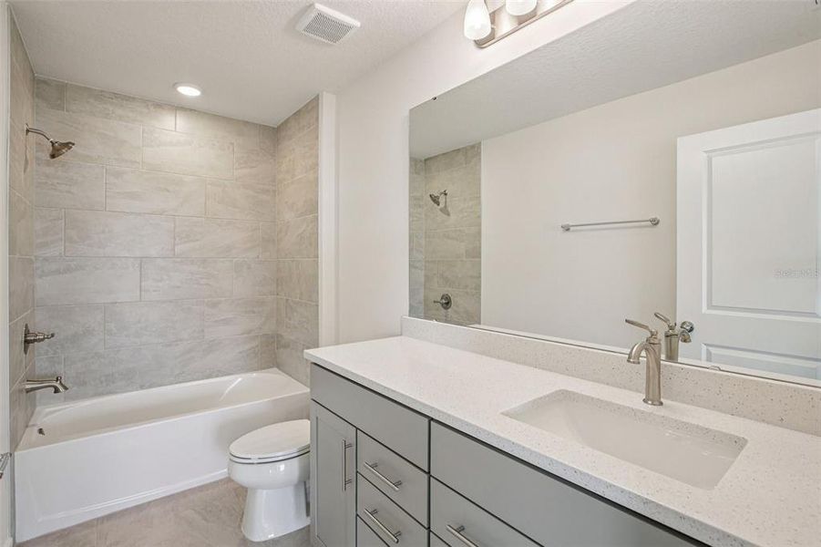 Furnished interior view inside a new home in Willowbrook North, Winter Haven (Image 12).