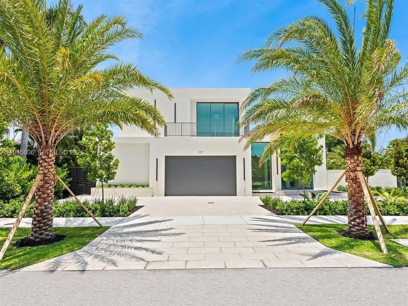 Front exterior of a new home in , Fort Lauderdale, FL, highlighting curb appeal (Image 22).