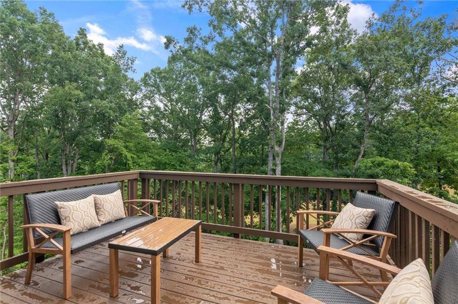 Exterior details and patio area of a home in Creekside, Dawsonville (Image 4). Exterior details and patio area of a home in Creekside, Dawsonville (Image 4).