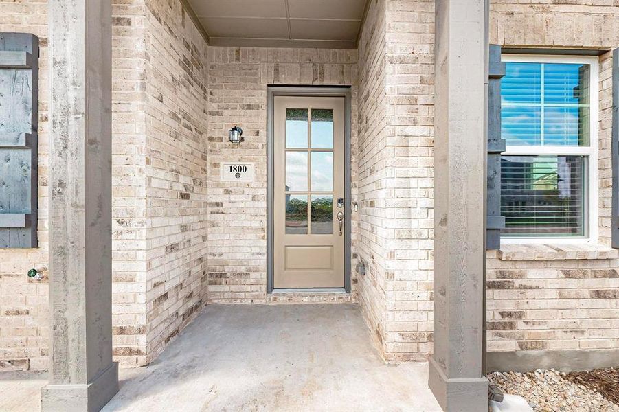 Image 39 of a home in Solterra Texas.