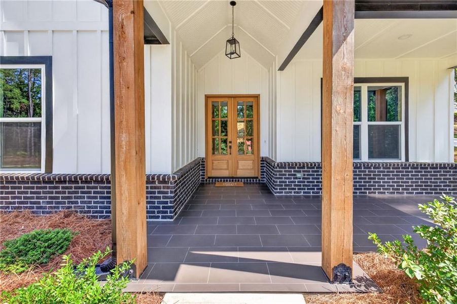Exterior details and patio area of a home in , Winder (Image 4).