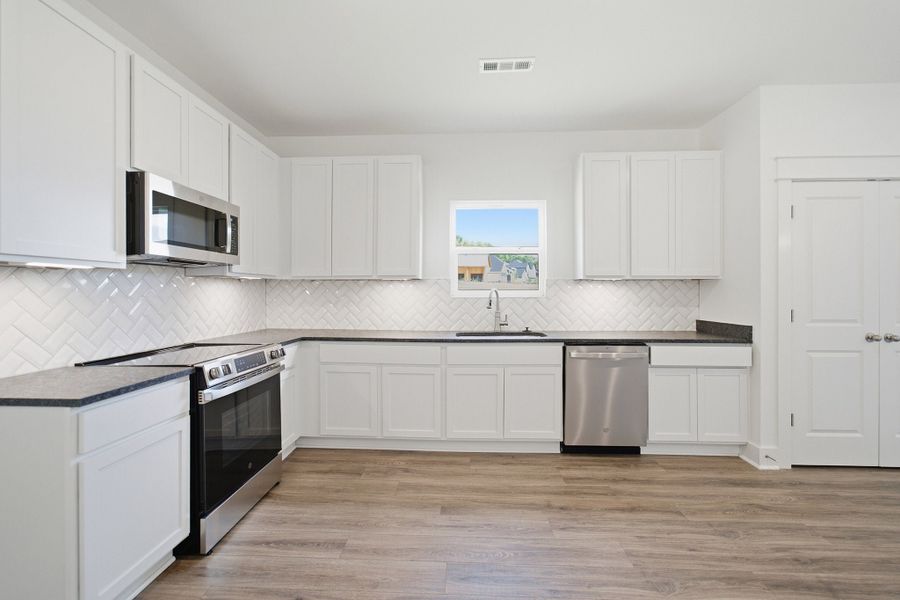 Furnished interior view inside a new home in Brush Creek, Fairview (Image 12). Furnished interior view inside a new home in Brush Creek, Fairview (Image 12).