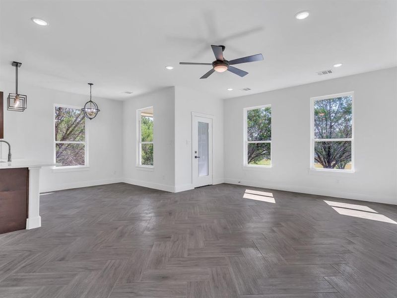 Spacious, unfurnished interior of a new home in , Granbury (Image 10). Spacious, unfurnished interior of a new home in , Granbury (Image 10).