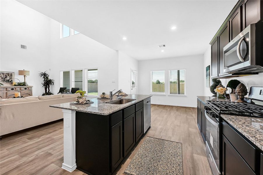 *Images and 3D tour are for illustration only and options may vary from home as built. *Images and 3D tour are for illustration only and options may vary from home as built.