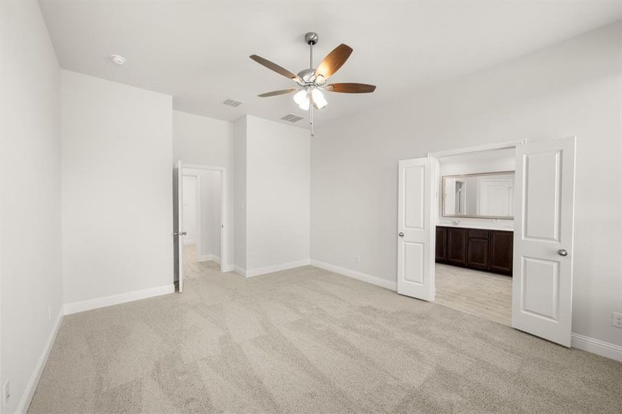 317 Comfort- Primary Suite-2