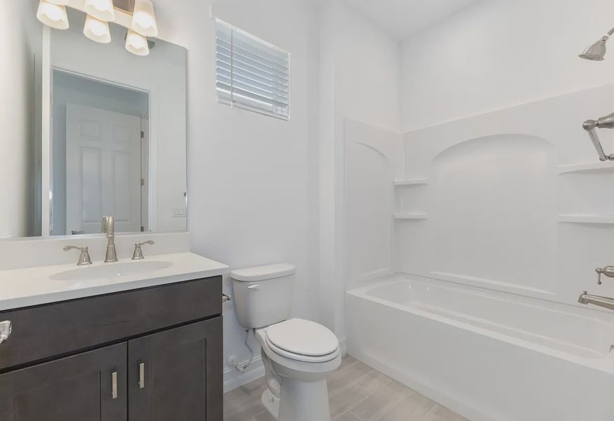 Valletta Guest Bath - 23 of 25