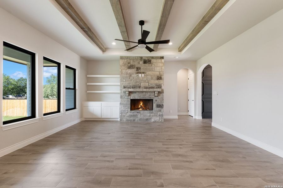 Spacious, unfurnished interior of a new home in , Castroville (Image 13).
