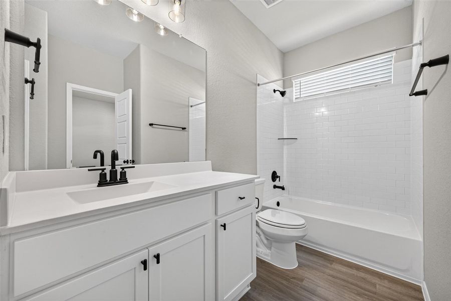 Furnished interior view inside a new home in La Segarra, Brookshire (Image 12).