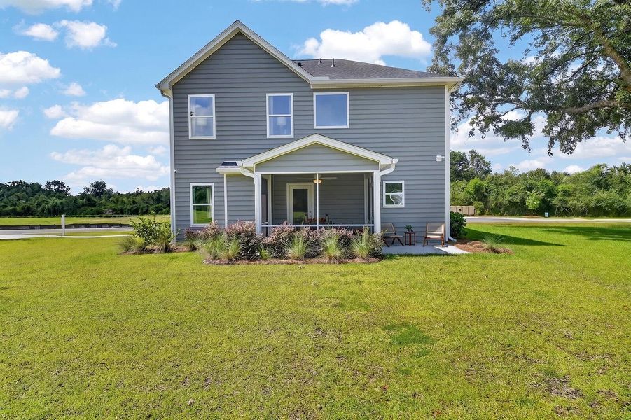 Exterior details and patio area of a home in , Summerville (Image 23).
