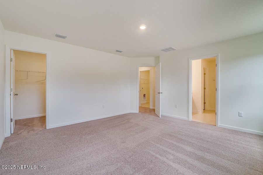 Spacious, unfurnished interior of a new home in , Green Cove Springs (Image 19). Spacious, unfurnished interior of a new home in , Green Cove Springs (Image 19).